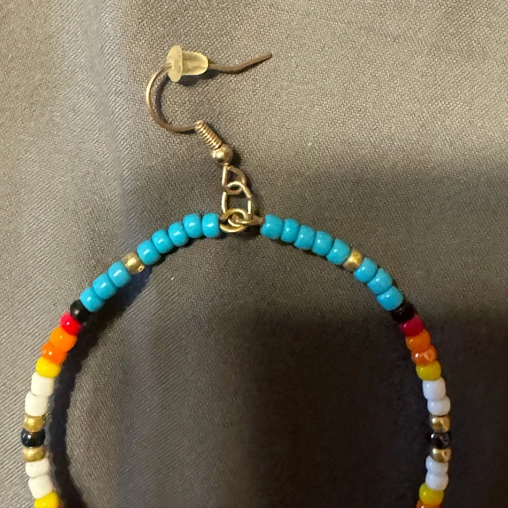 Women’s beaded western earrings. Like new - Picture 2 of 3